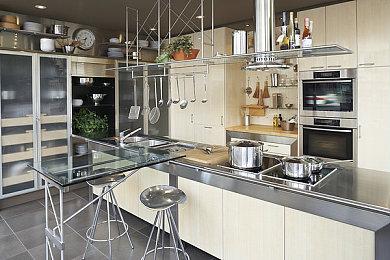 Steam喜加一：赛马游戏《Knightfall: A Daring Journey》免费领取